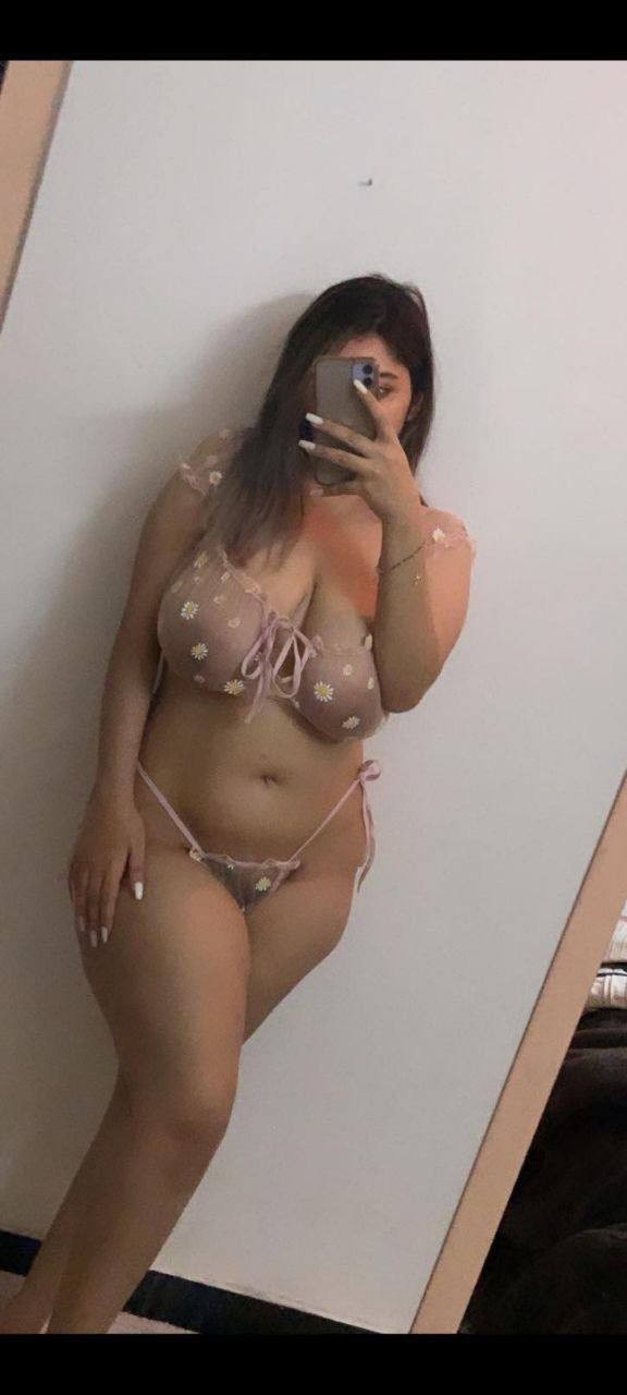 احجز افضل جلسه مساج ريليشن علي الاطلاق 10 مدربات مساج للرجال - ال