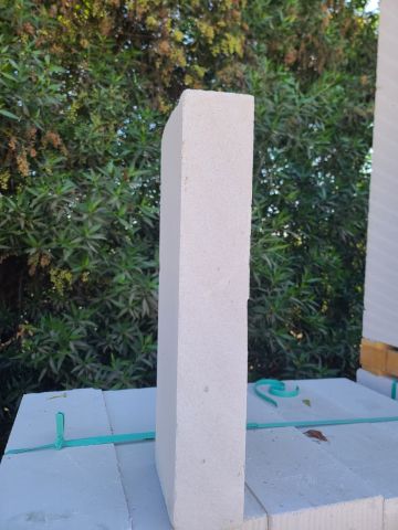 طوب ابيض رغوي فوم