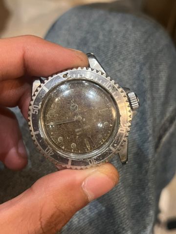 متخصصون في شراء وتقيم الساعات الرولكس  2