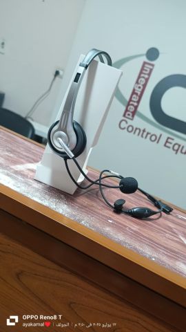 سماعات كول سنتر