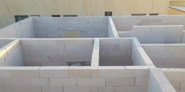 الطوب الابيض الرغوي الفوم 4