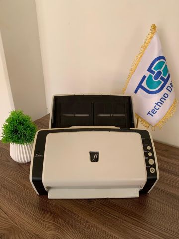 Fujitsu fi-6130 سكانر 3
