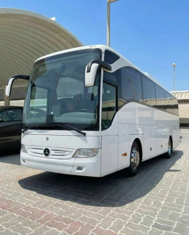 سافر ببرستيج الملوك.. إيجار أتوبيس مرسيدس 50 راكب VIP!