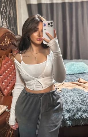 بتدور ع الدلع وجلسات ريليشن من الاخر تعاله عندى