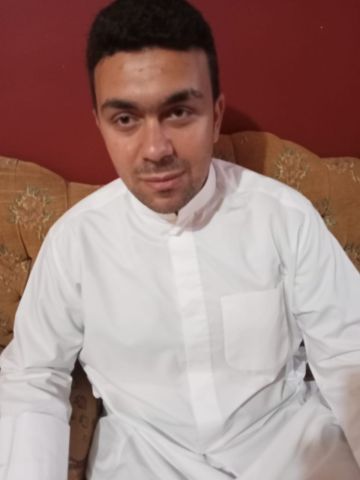 مطلوب بنت جادة من اسكندرية من ١٦ ل ٤٠ سنة