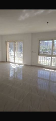 شقة للبيع في مدينتي بموقع مميز وأسعار مناسبة 4