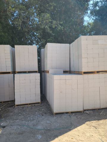 الطوب الابيض الرغوي 2