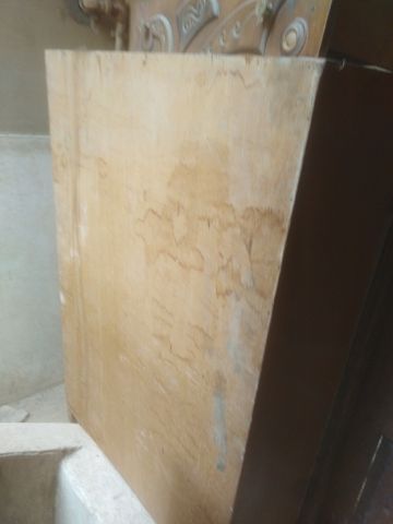 دولاب مستعمل خشبي للبيع في فيصل شيحة 8