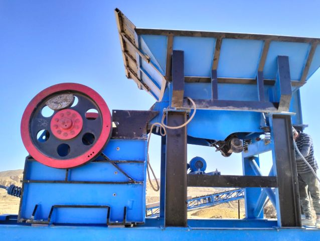 معدات والالات