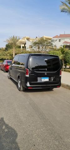 إيجار مرسيدس فيانو V300 2026 بأفضل سعر في القاهرة 3