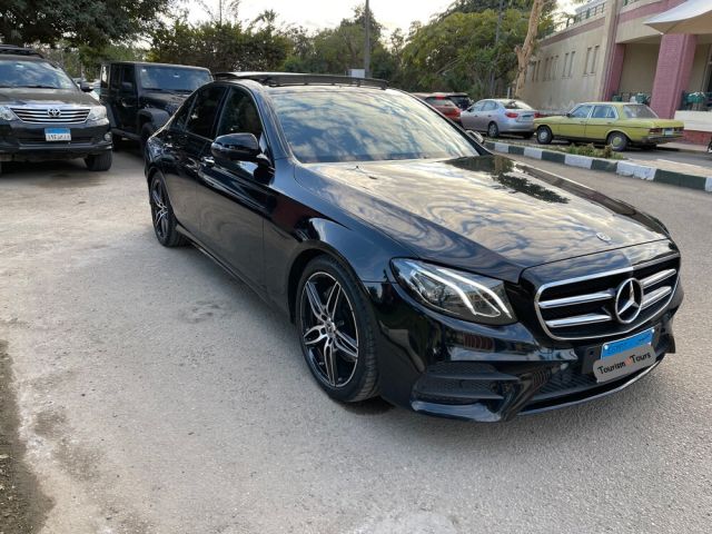 إيجار مرسيدس E200 2020 في القاهرة بأفضل سعر وخدمة فاخرة 4