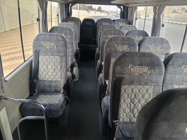 إيجار ميني باص تويوتا كوستر 21 راكب بأفضل سعر 2