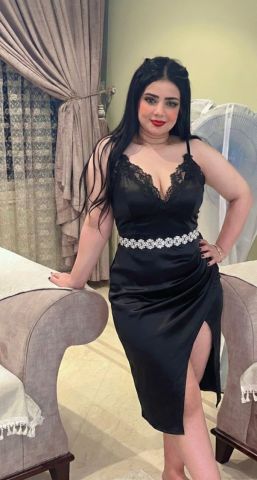 Come here, i'll pamper you in the best way possible, sexy 2