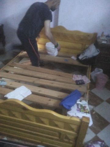 غرفة نوم كاملة مستعملة للبيع 5