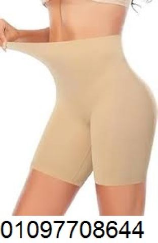  احصلي على قوام مشدود وأنيق فورياً مع شورت 