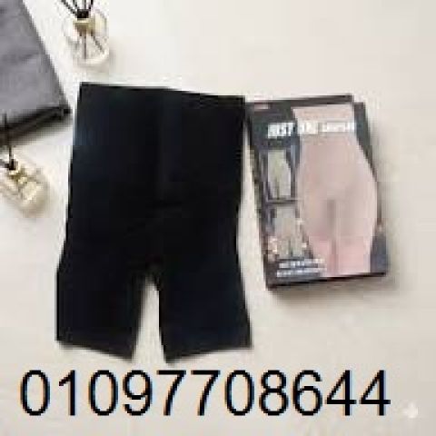  احصلي على قوام مشدود وجميل في لحظات مع شورت 