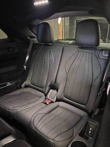 EQS 500 4MATIC 2023 زيرو – أعلى فئة مرسيدس الكهربائية 7 مقاعد 10