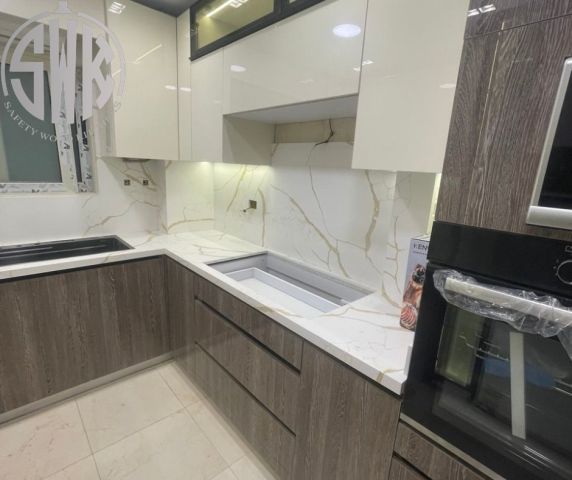 ? ديكورات مطابخ مودرن حديثة SAFETY WOOD للمطابخ والدريسنج روم ?