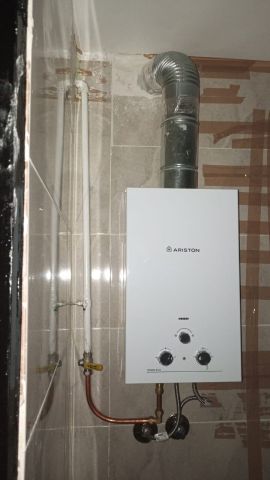 شقة فى كومبوند دجلة جاردنز - موقع رائع - دور تانى - فيو بحيرة و ح 9