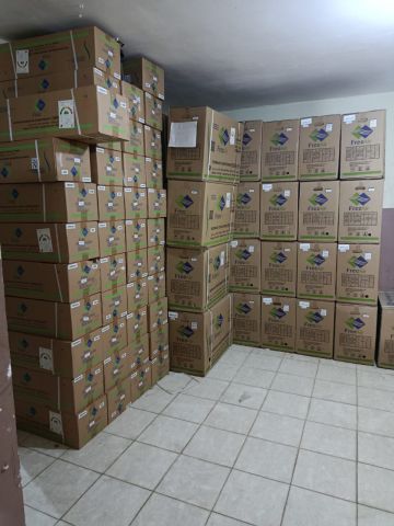 للبيع تكييف فري اير 1.5 حصان جديد بالضمان | متاح الآن بـ Uniaireg