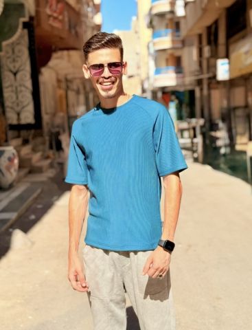 بدور علي بنت من اسكندريه لعلاقه جاده وارتباط