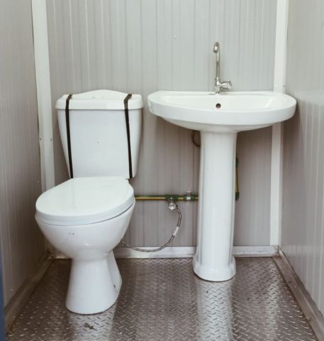 مصنع حمامات متنقلة - حمامات فيبر جلاس للبيع  9