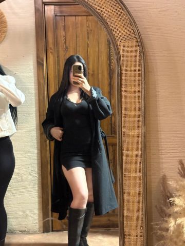 تعال ادلعك واحطه وامتعك قولي اي هيمنعك نحطه لبعض -