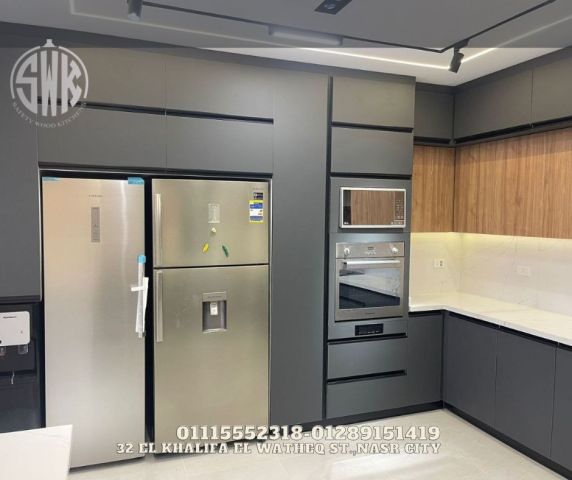 شركات تصميم مطابخ خشب مودرن  SAFETY WOOD للمطابخ والدريسنج روم 