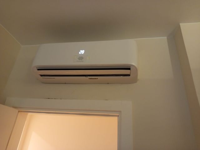 تكييف فري اير 2.25 إنفرتر بكرتونته للبيع ? 01108144166