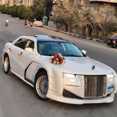 ايجار سيارات زفاف بالسائق ! 01014555680