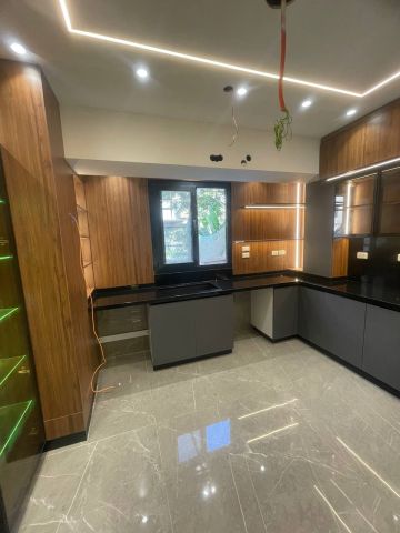 اشكال مطابخ خشب مودرن   SAFETY WOOD للمطابخ والدريسنج روم 