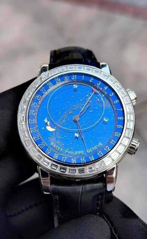 البيت السويسري لشراء ساعات باتيك لاعلي سعر 