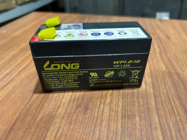 بطاريات لونج  لBatteris Long  للتواصل: 01032877225 3