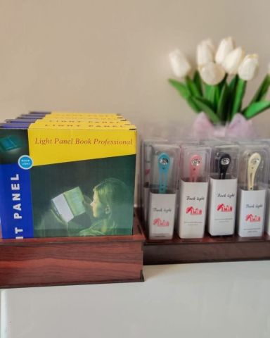 لوح إضاءة محمول للقراءة Book Light 4