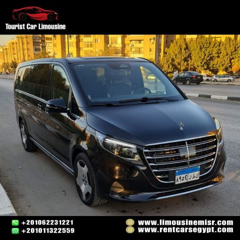 Book Now: Premium Airport Transfers with a Private Chauffeur in o