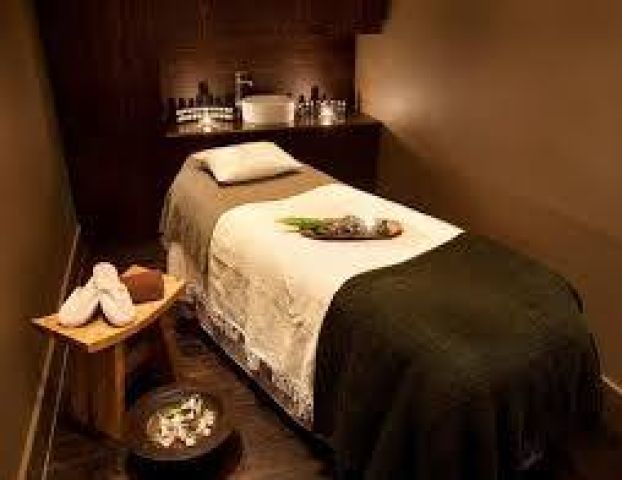 Massage for woman's only , مركز سيدات فقط 