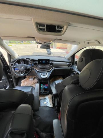 Book Now: Luxury Mercedes V-Class Cairo Airport Drop-off – Limite 4
