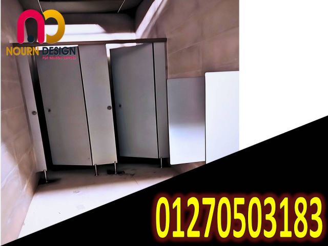 تنفيذ قواطيع ابواب حمامات كومباكت 2