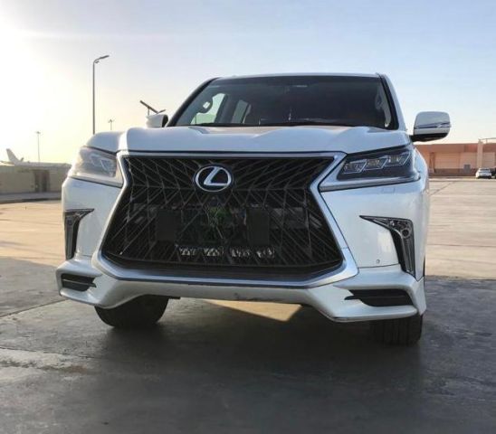 Book Now Lexus LX570 Chauffeur Service to Fairmont Nile City Cair