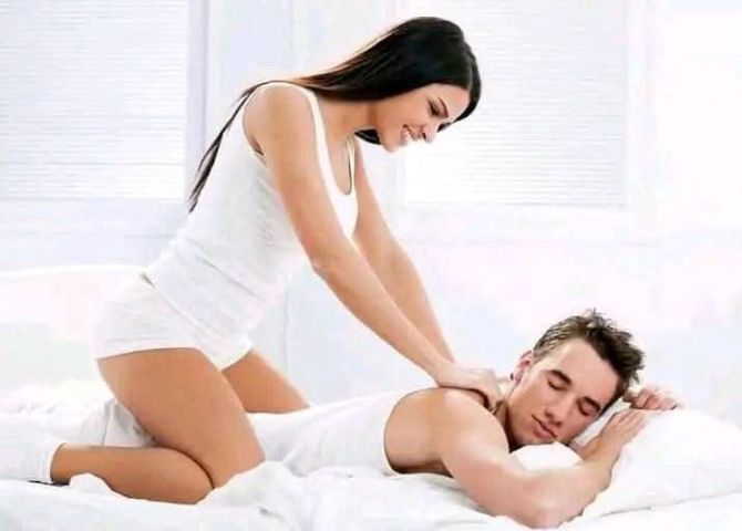 مساج ريلايشن وبدي تو بدي  في مركز مساج  3