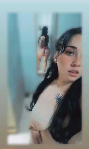 تعالي دوق حلويات ومكسرات البنات بتاعنا غير ريليشن موت ? massage