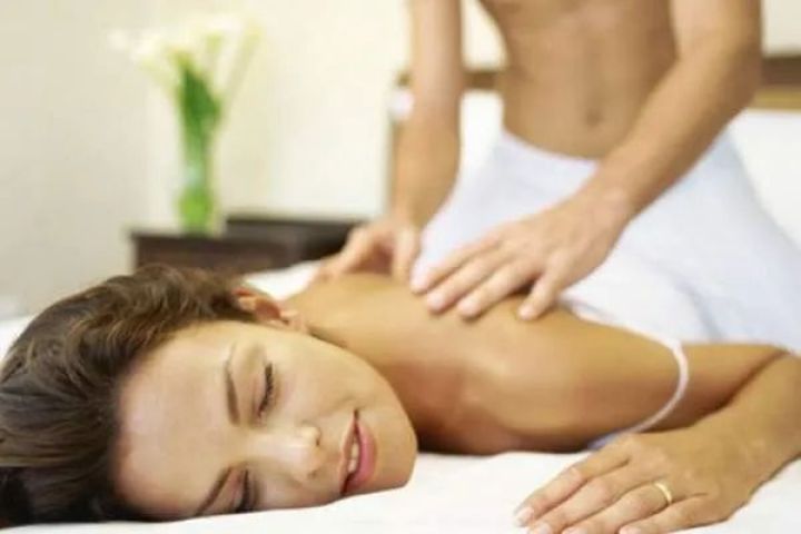 مدرب مساج للسيدات فقط (برايفت) 4