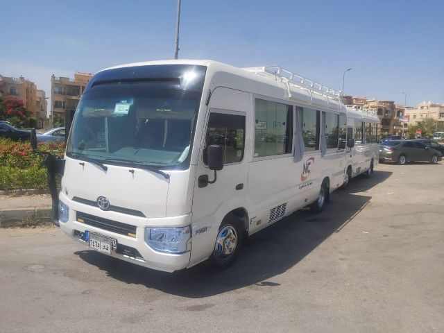 ايجار باص 23 كراسي للراحلات 01067451866