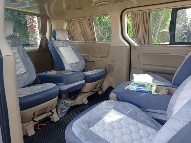 Luxury Alexandria Limousine Service | One-Way, Round-Trip & Full- 3