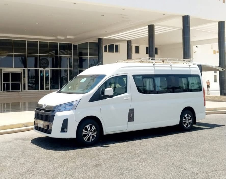 Toyota Hiace Airport Transfer in Cairo | Tourist Bus