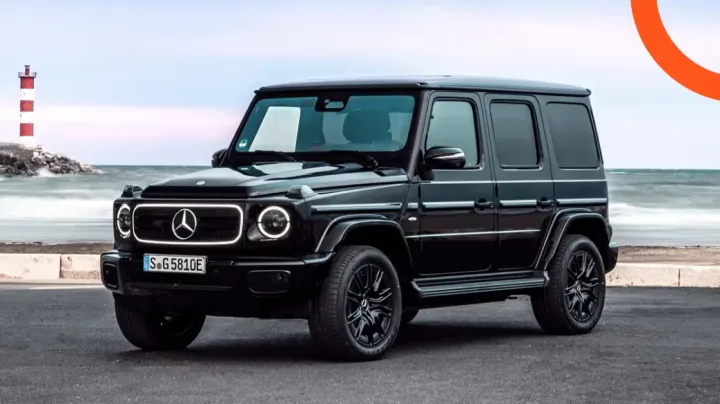 Arrive in Ultimate Luxury: Rent the Mercedes-Benz G-Class