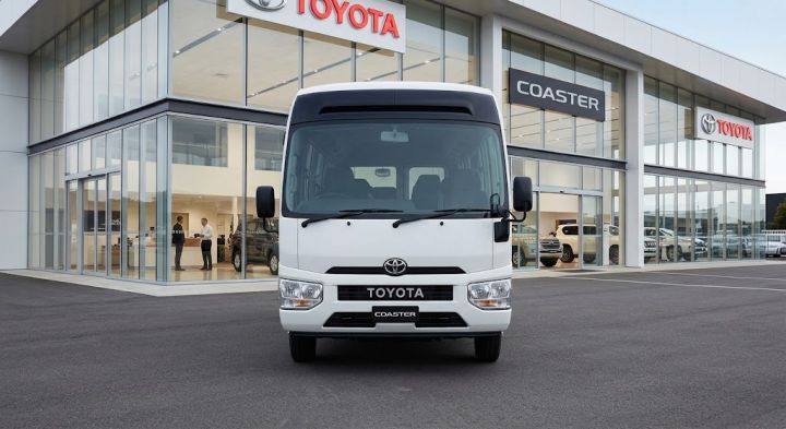 ? Rent Toyota Coaster with Driver (2025–2026 Models) – Limousine