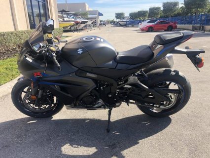 2018 SUZUKI  4