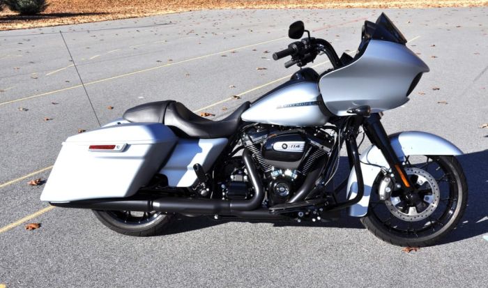2020 Harley davidson road glide special available for sale