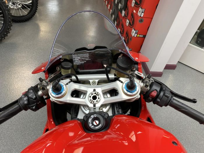 2019 DUCATI PANIGALE V4S, 3